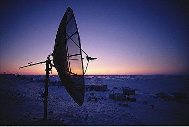 《巫师》原小说作者参观CDPR工作室 CDPR：向大师学习